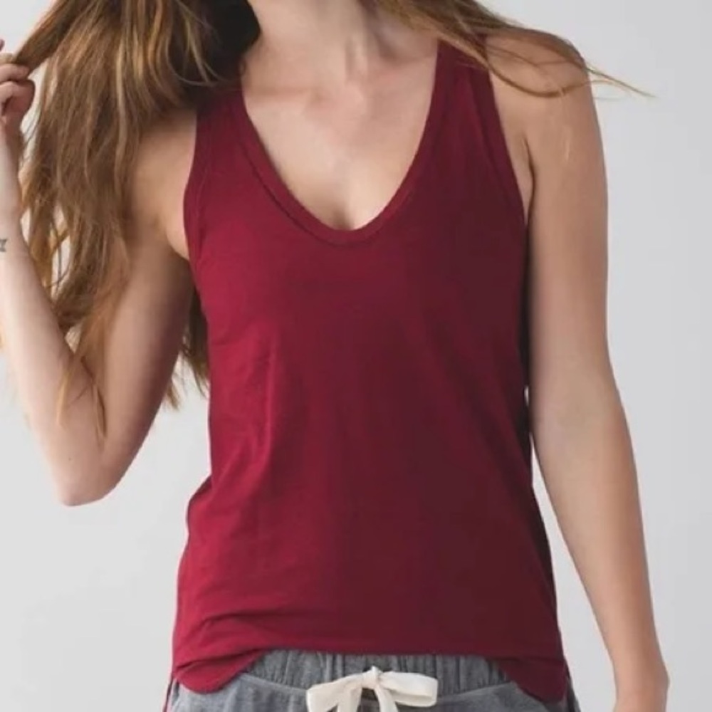 Lululemon Circadian gym tank top red cranberry cotton